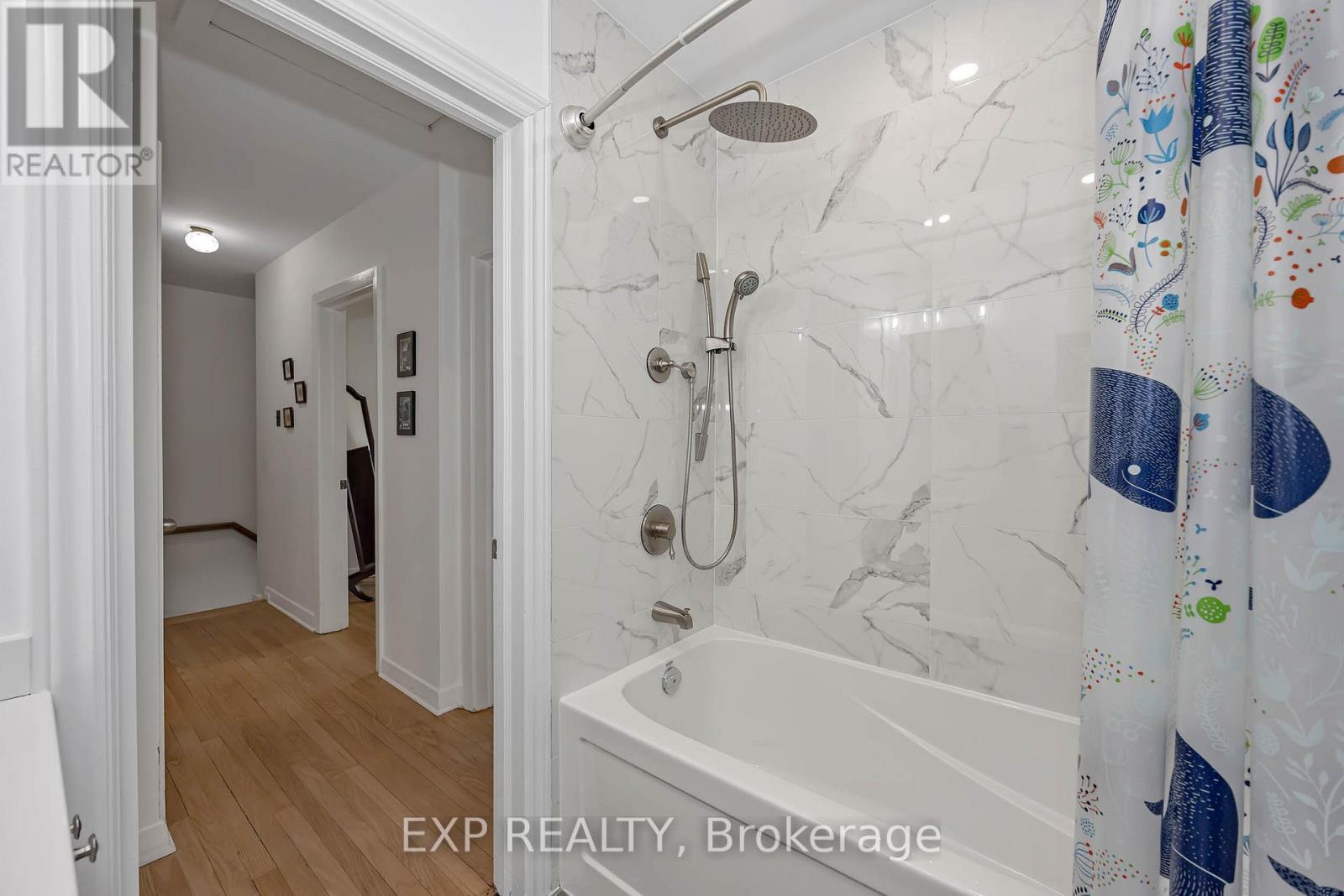 707 ROOSEVELT AVENUE - 21