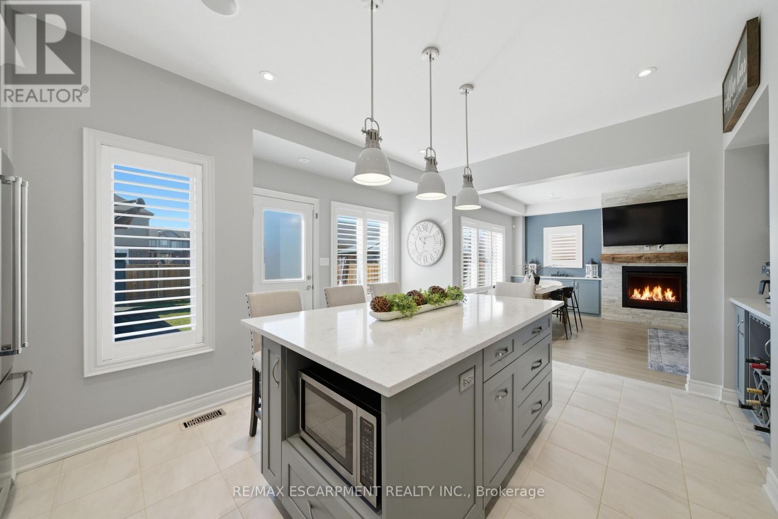 8 MYRTLE STREET - 9