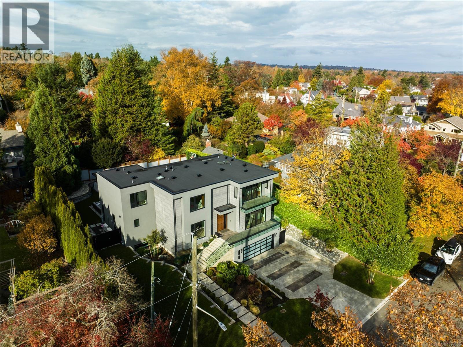 374 Sunset Ave - 65