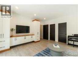 374 Sunset Ave, Oak Bay, BC V8S4L2 Photo 41