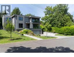 374 Sunset Ave, Oak Bay, BC V8S4L2 Photo 62