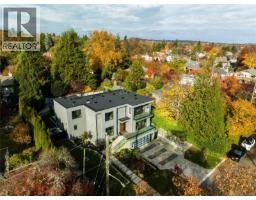 374 Sunset Ave, Oak Bay, BC V8S4L2 Photo 65