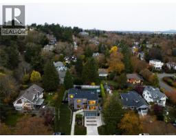 374 Sunset Ave, Oak Bay, BC V8S4L2 Photo 66