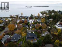 374 Sunset Ave, Oak Bay, BC V8S4L2 Photo 67