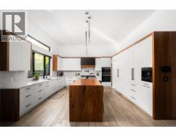 Other - 374 Sunset Ave, Oak Bay, BC V8S4L2 Photo 9