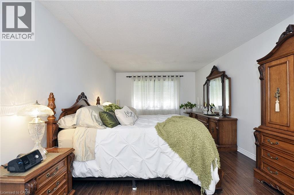 123 CRANSTON Avenue - 24