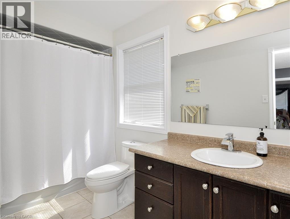 123 CRANSTON Avenue - 31