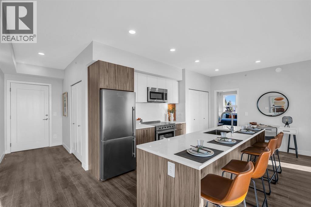 404 5535 HASTINGS STREET, Burnaby