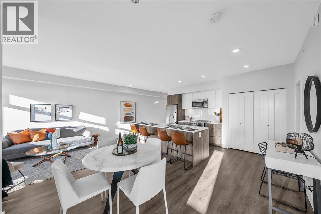 404 5535 HASTINGS STREET, Burnaby