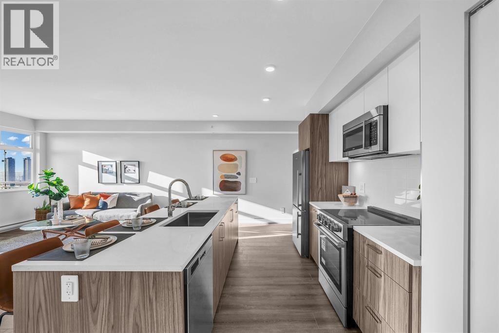 404 5535 HASTINGS STREET, Burnaby