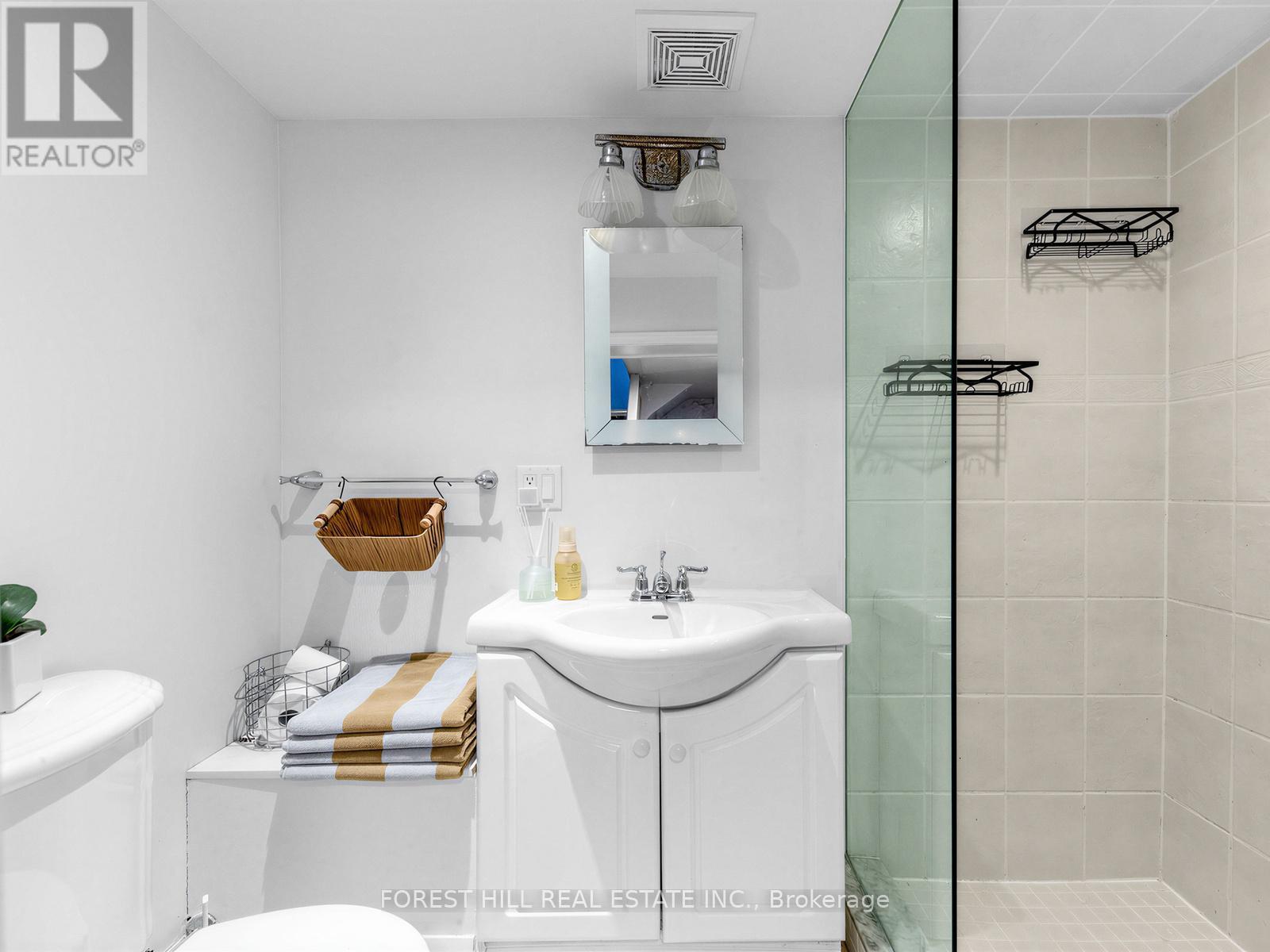 192 GLEN CEDAR ROAD - 33