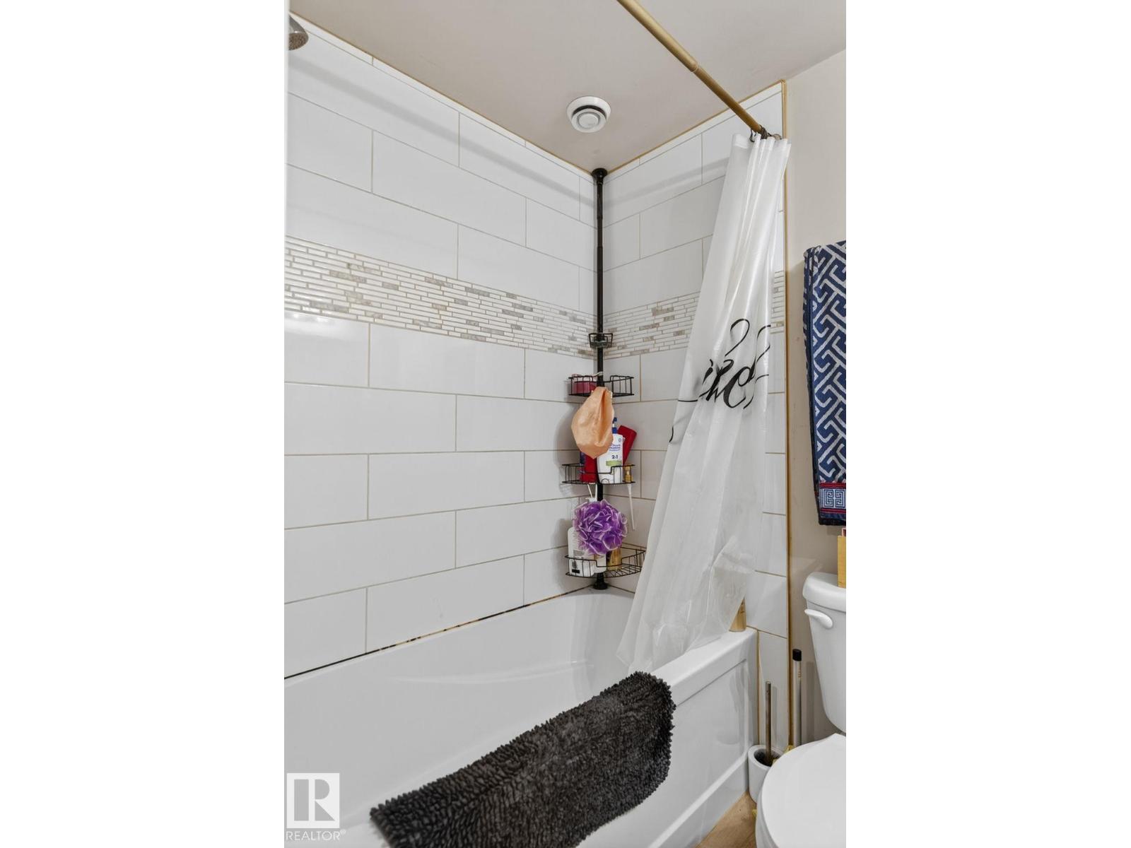 15112 80 ST NW - 32