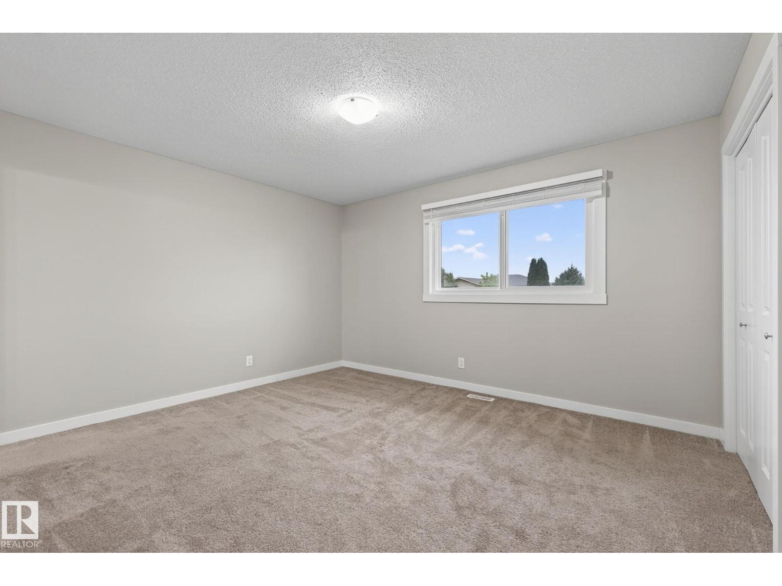 15112 80 ST NW - 17