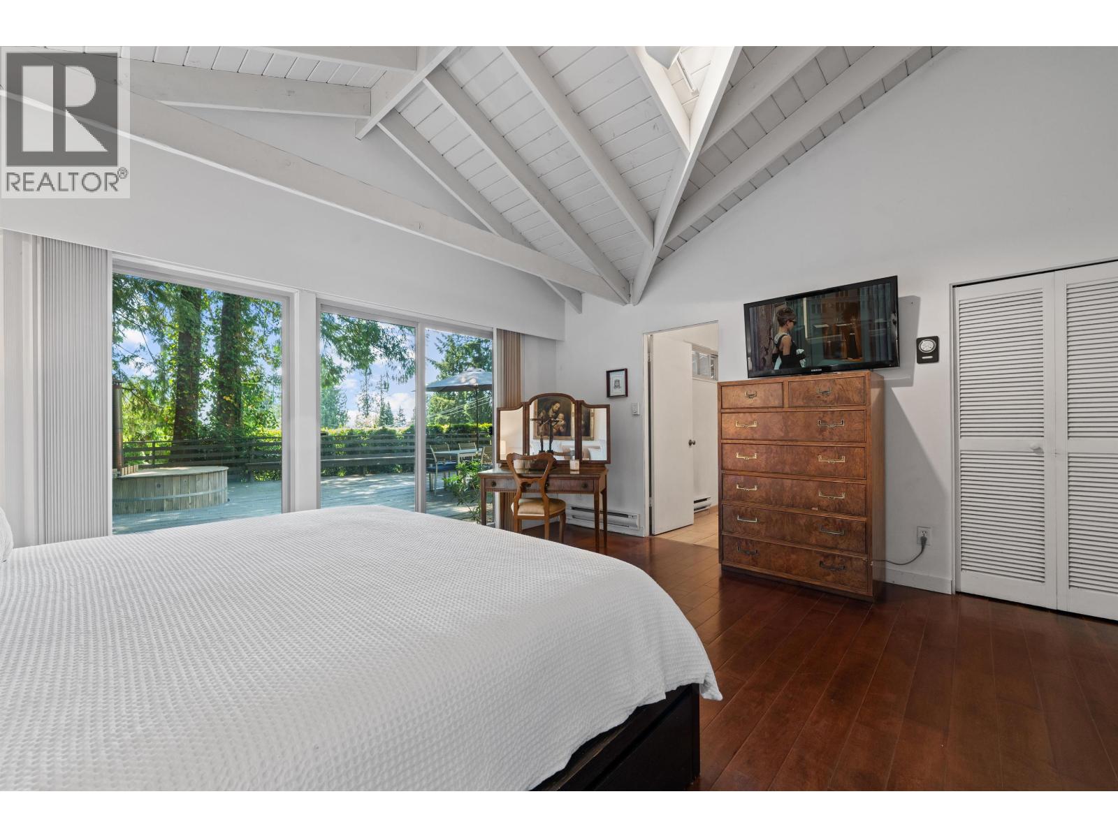 2995 ALTAMONT CRESCENT, West Vancouver