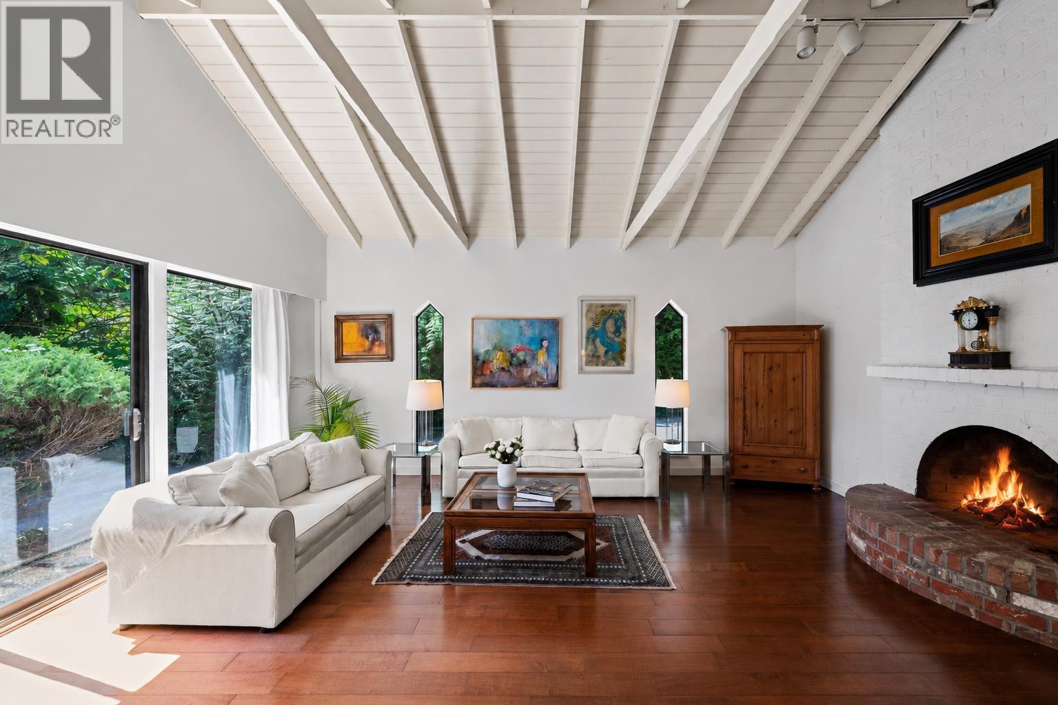 2995 ALTAMONT CRESCENT, West Vancouver