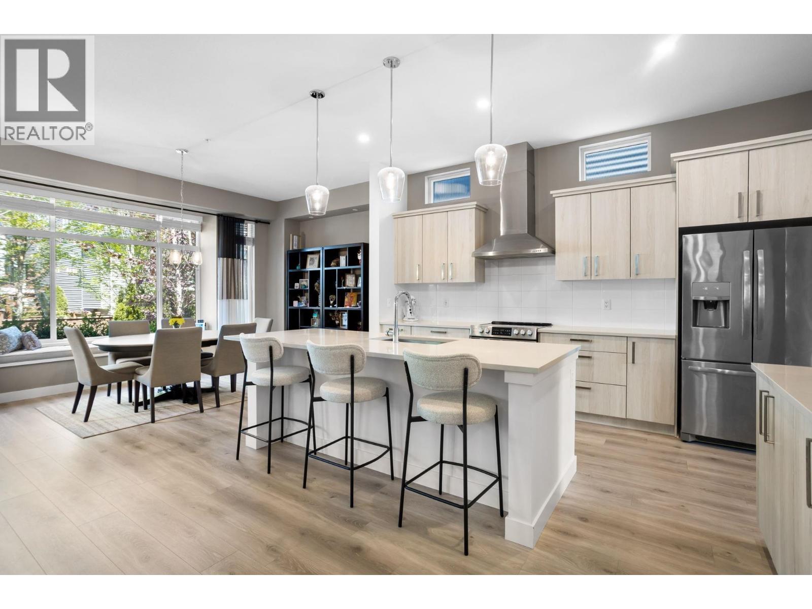 23193 113 AVENUE, Maple Ridge