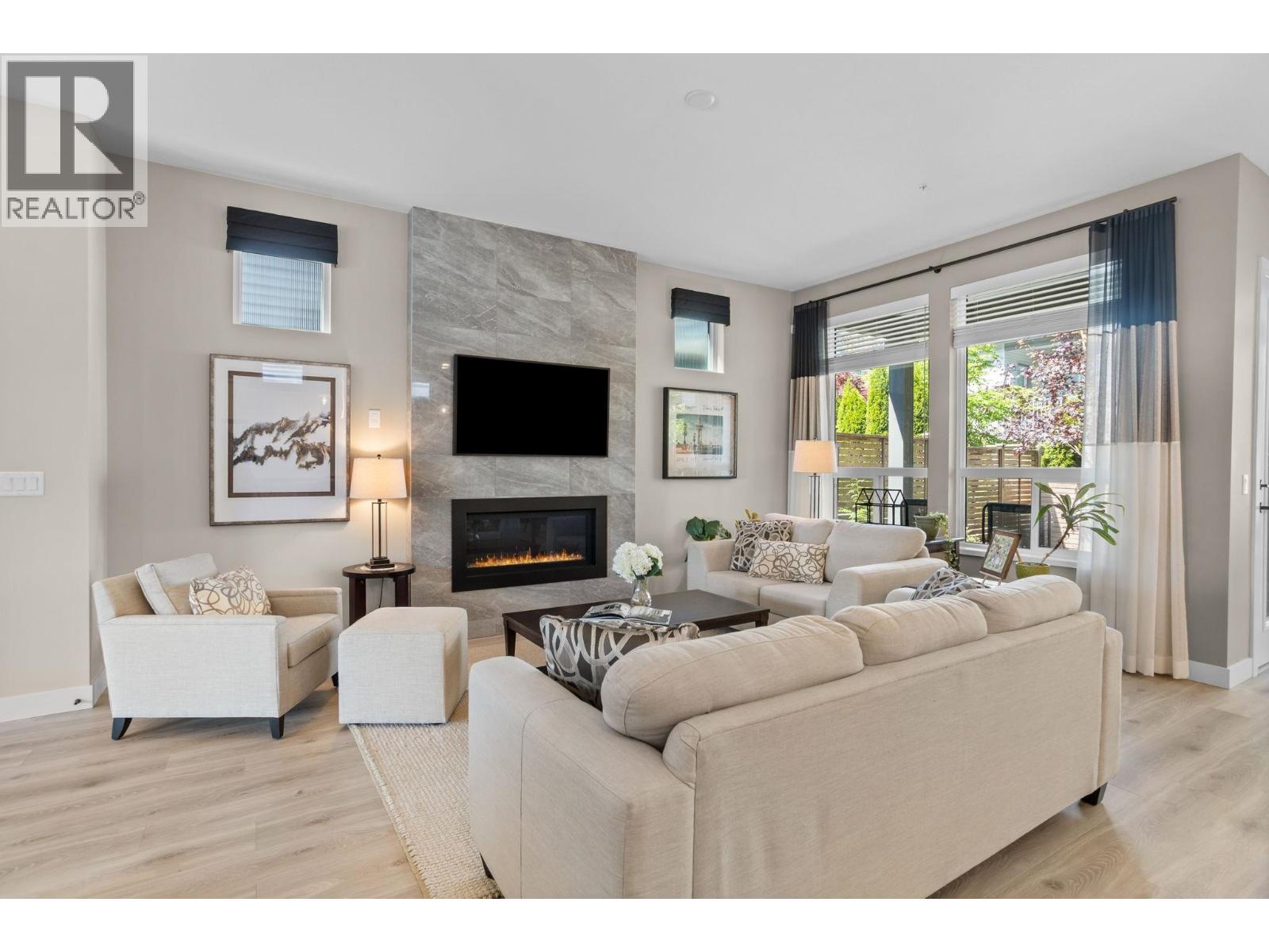 23193 113 AVENUE, Maple Ridge