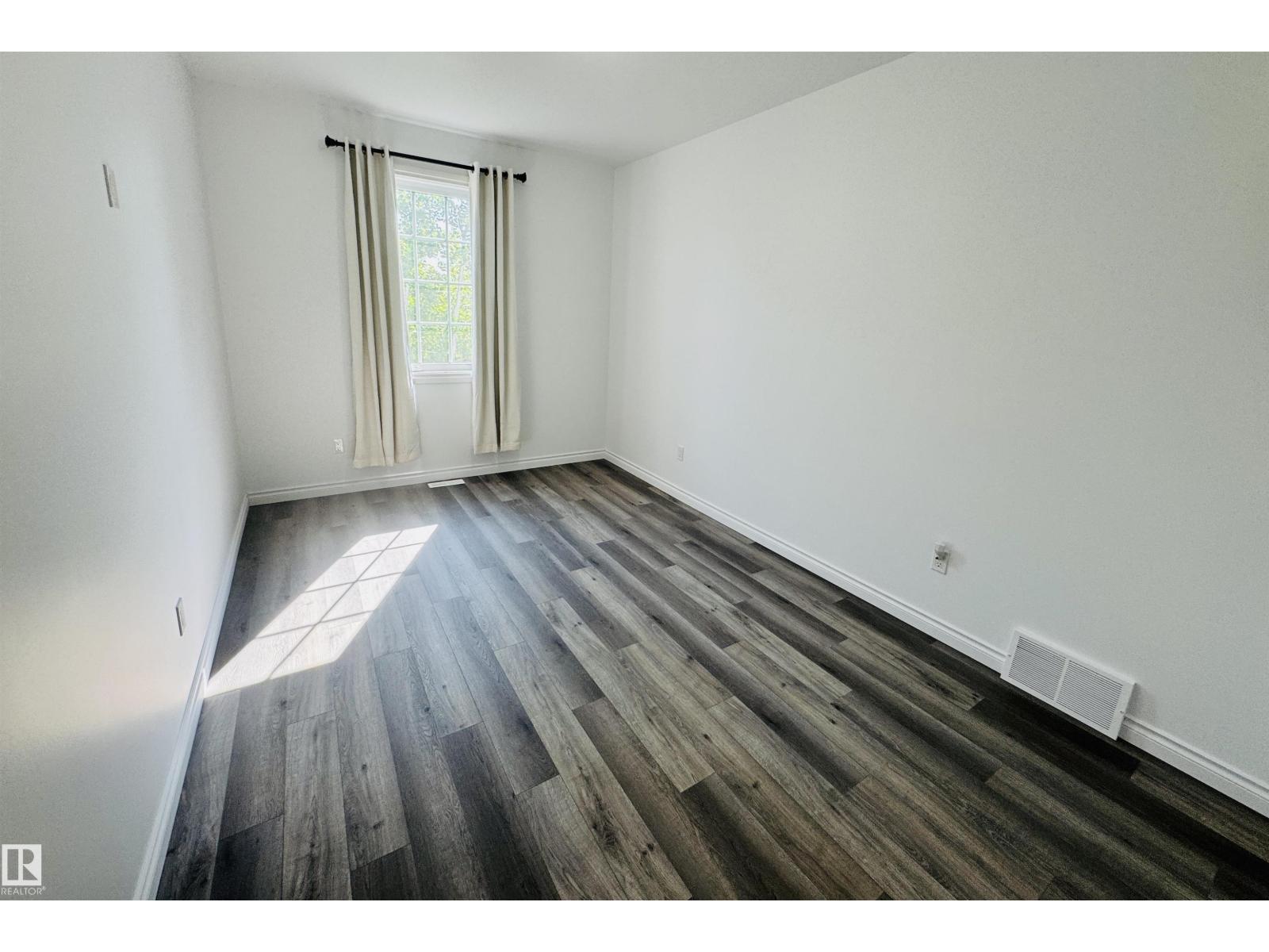 553 11207 TWP R 564 - 25