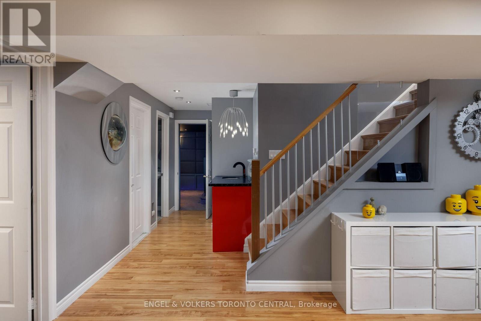 337 KIRKVALLEY CRESCENT - 30