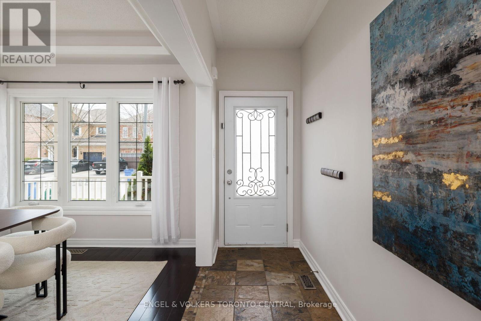 337 KIRKVALLEY CRESCENT - 6