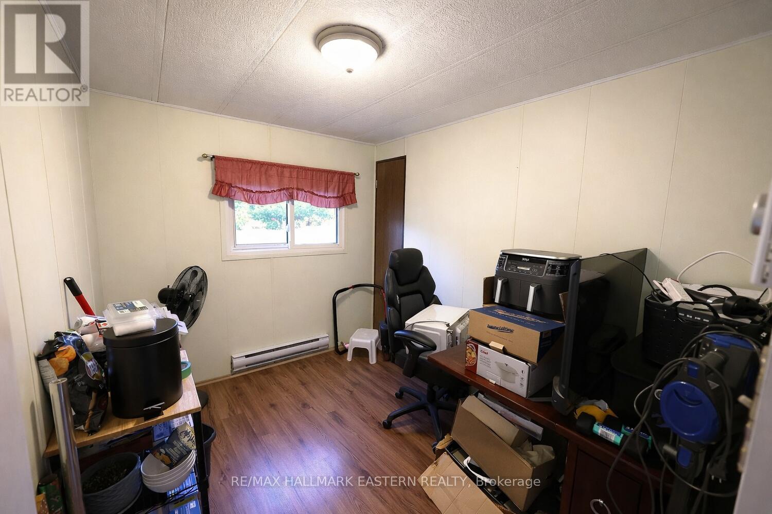84 SAMA PARK ROAD - 13