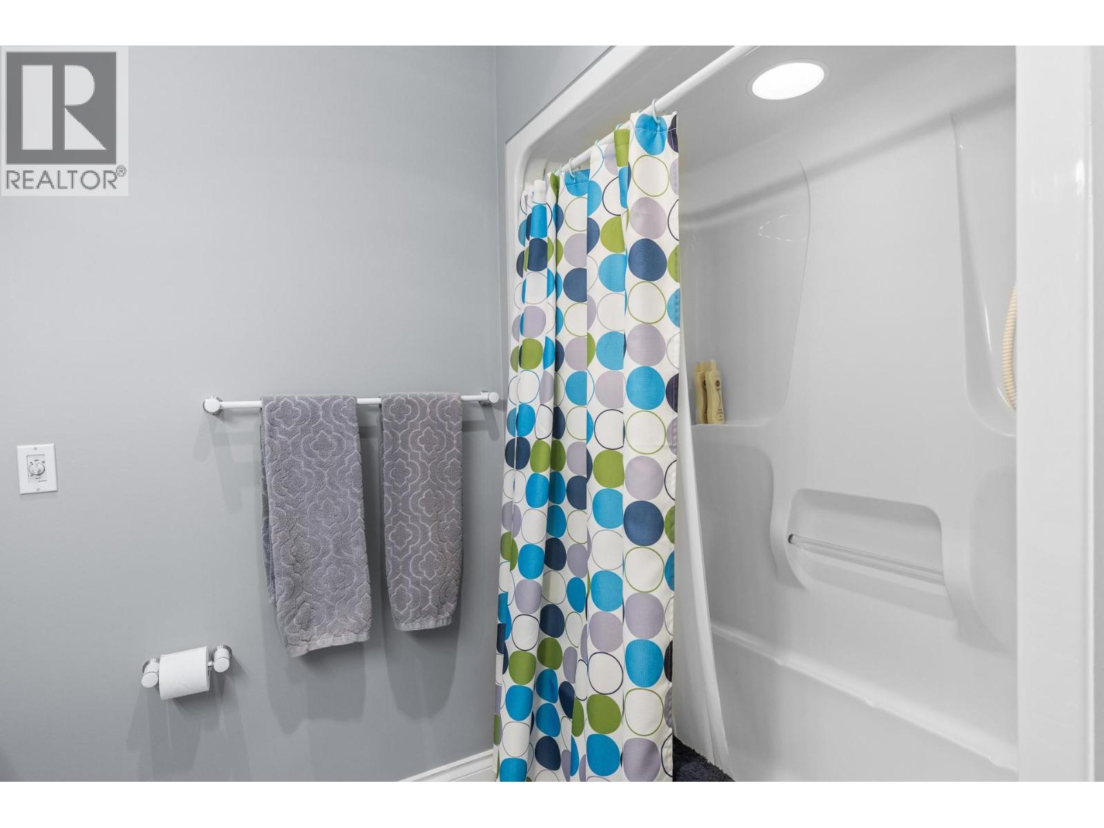  1145 Mckenzie Road, Kelowna
