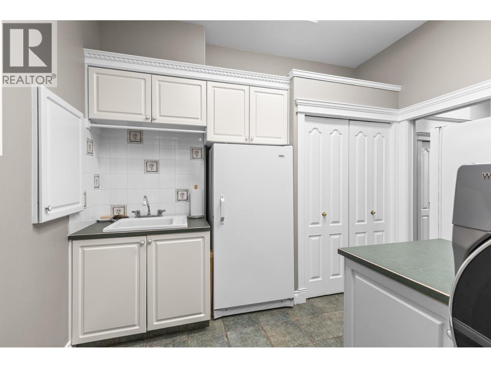 1145 Mckenzie Road - 31