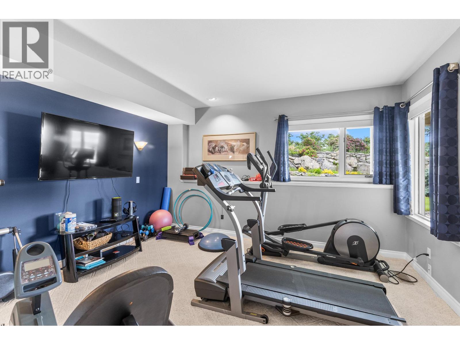  1145 Mckenzie Road, Kelowna