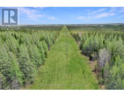 Fauquier-strickland - 319 Highway 11, Kapuskasing, ON P0L1G0 Photo 13