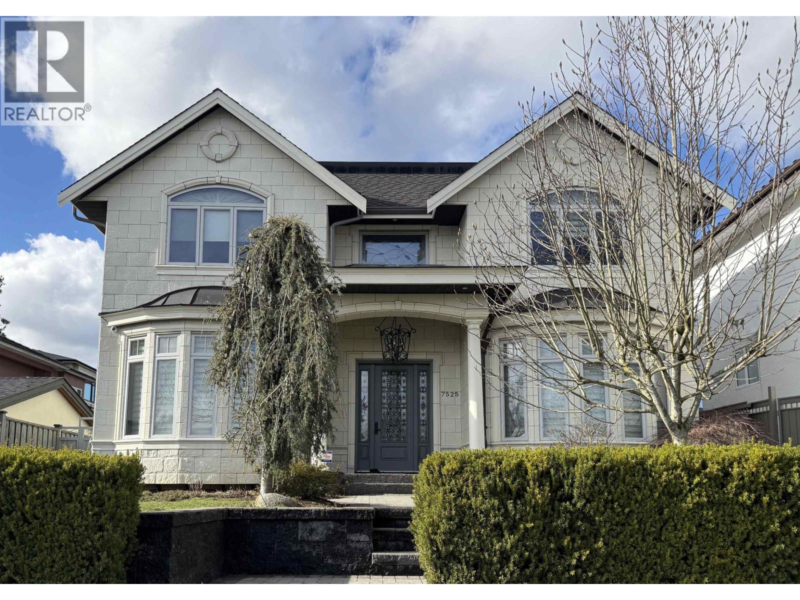 6 Bed, 7 Bath House for Sale in Burnaby – 7525 13TH AVENUE, Burnaby – MLS# R3124818 - Image 34