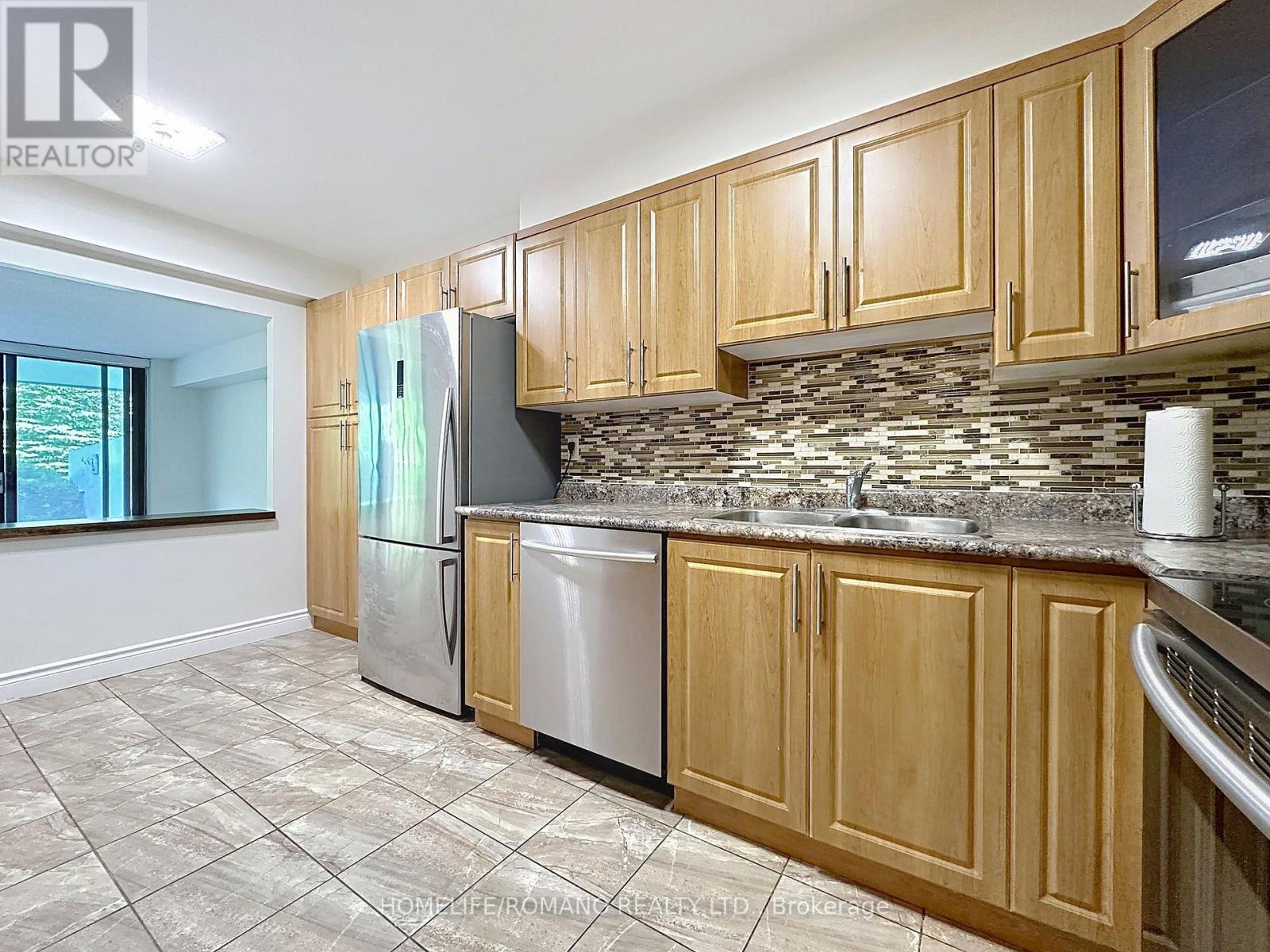 #102 50 BAIF BOULEVARD - 12