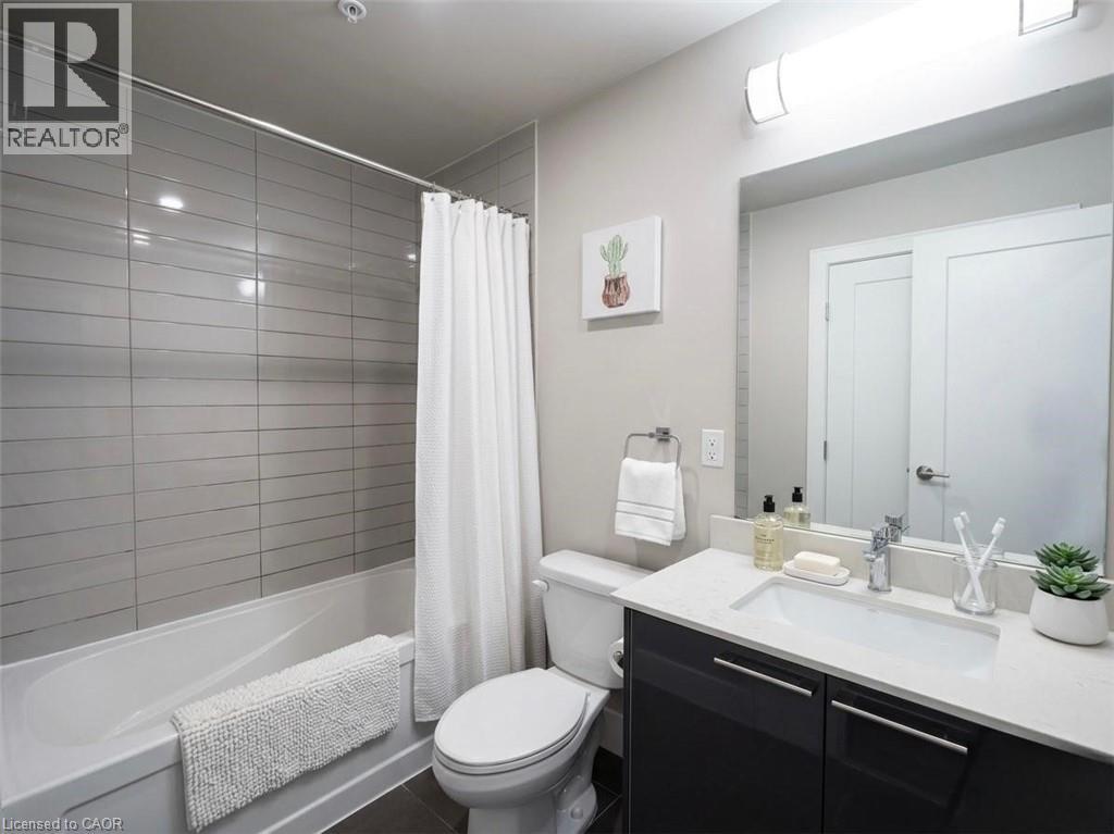 #216 15 PRINCE ALBERT Boulevard - 7