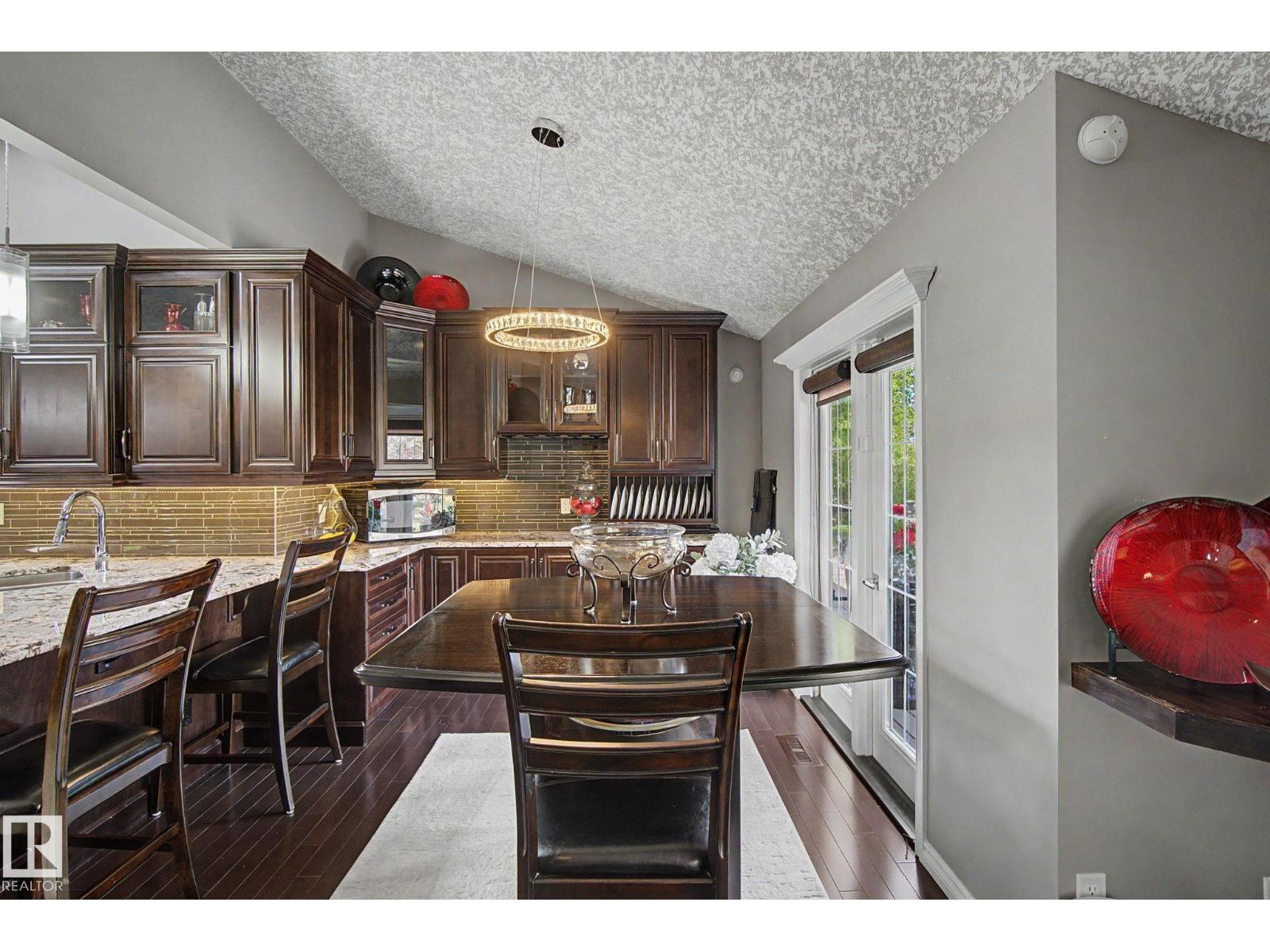 #32 54006 RGE ROAD 261 - 11