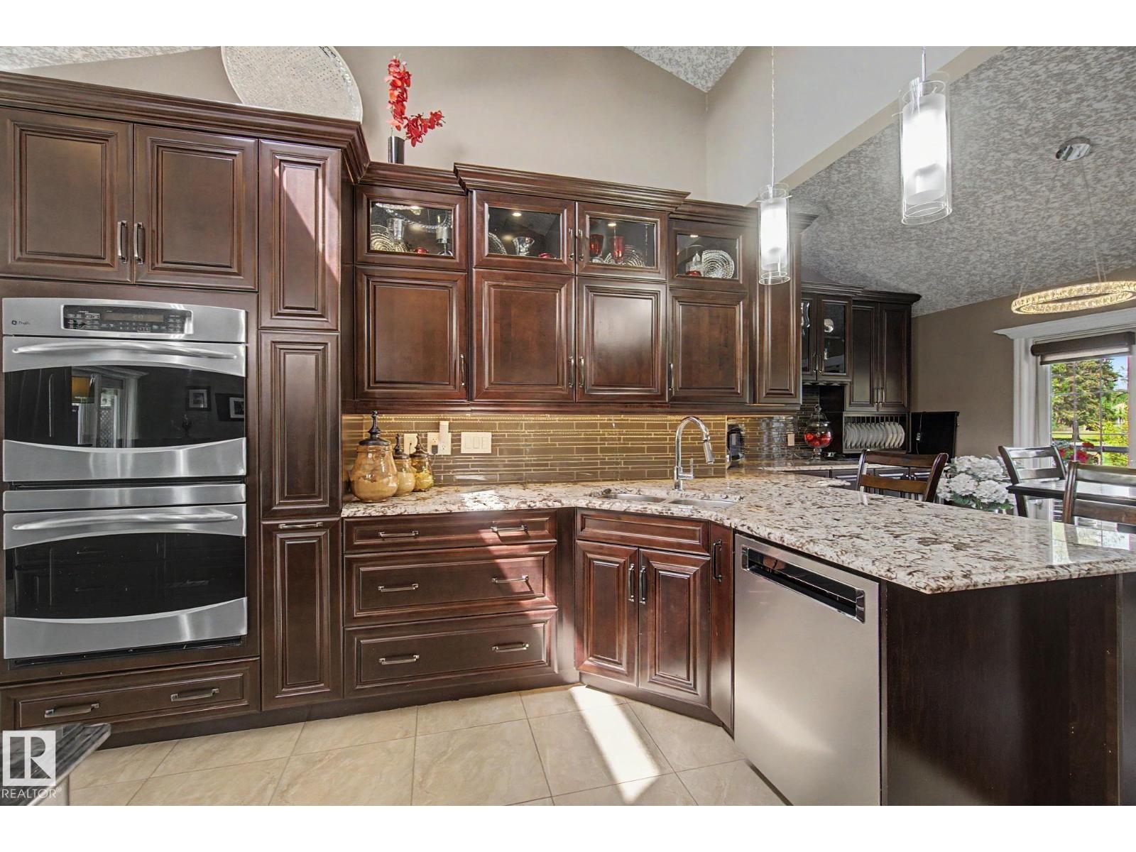 #32 54006 RGE ROAD 261 - 18