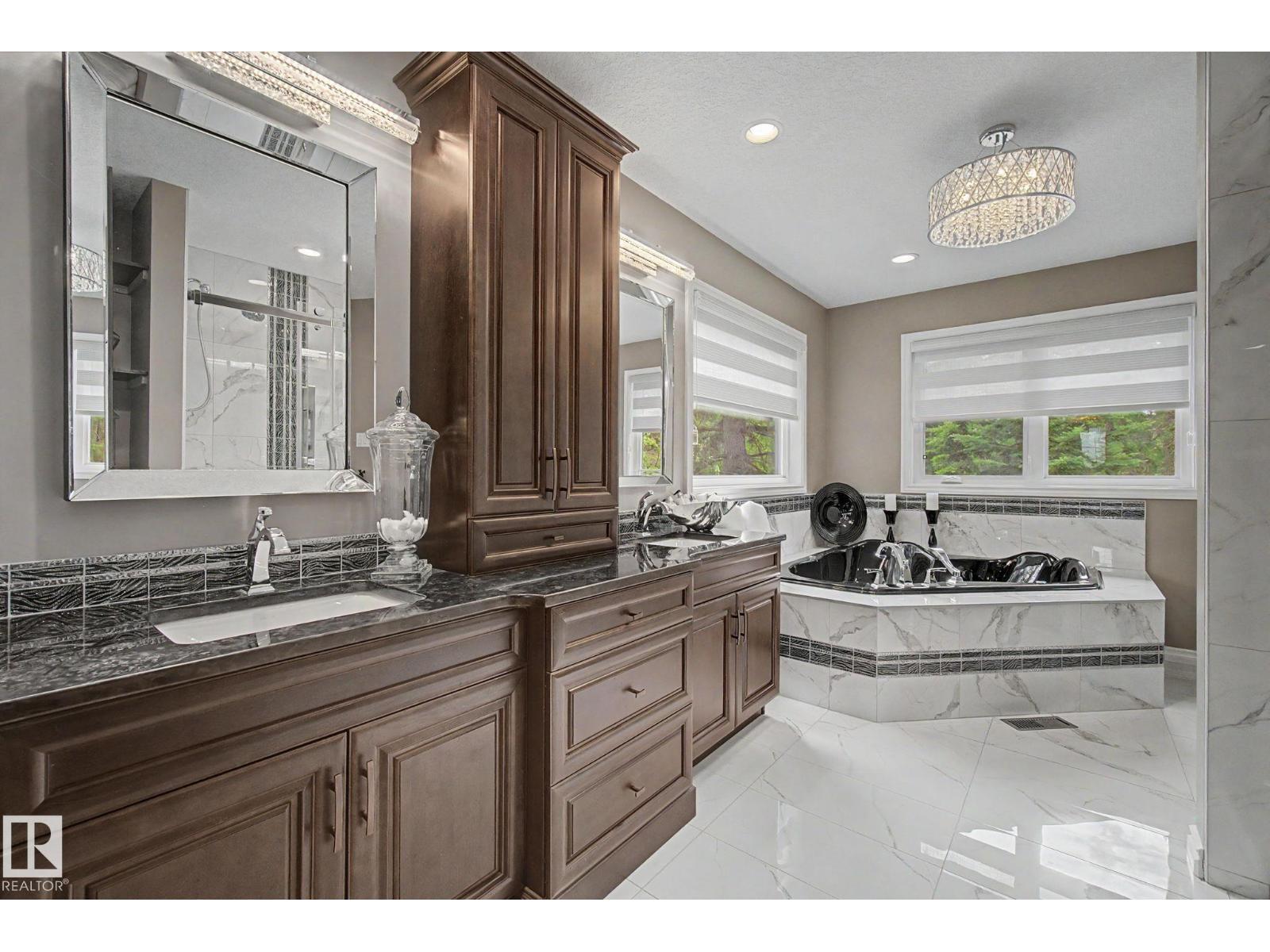 #32 54006 RGE ROAD 261 - 28