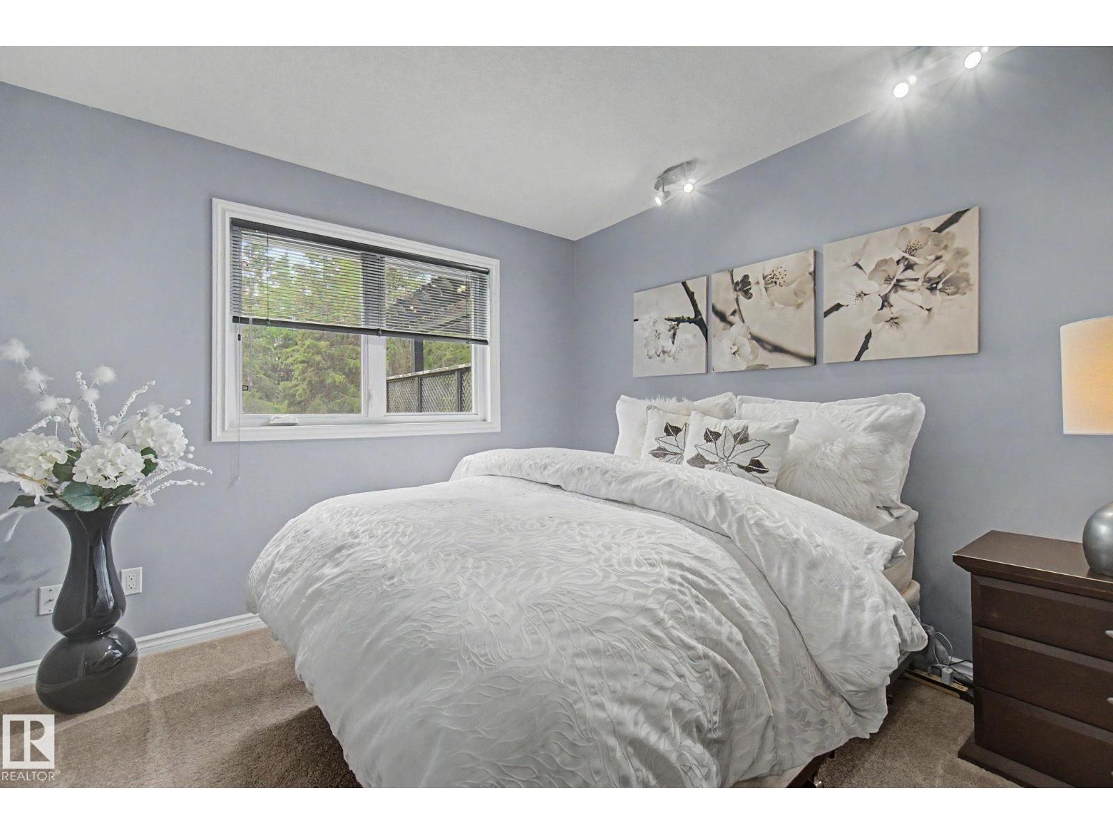 #32 54006 RGE ROAD 261 - 32