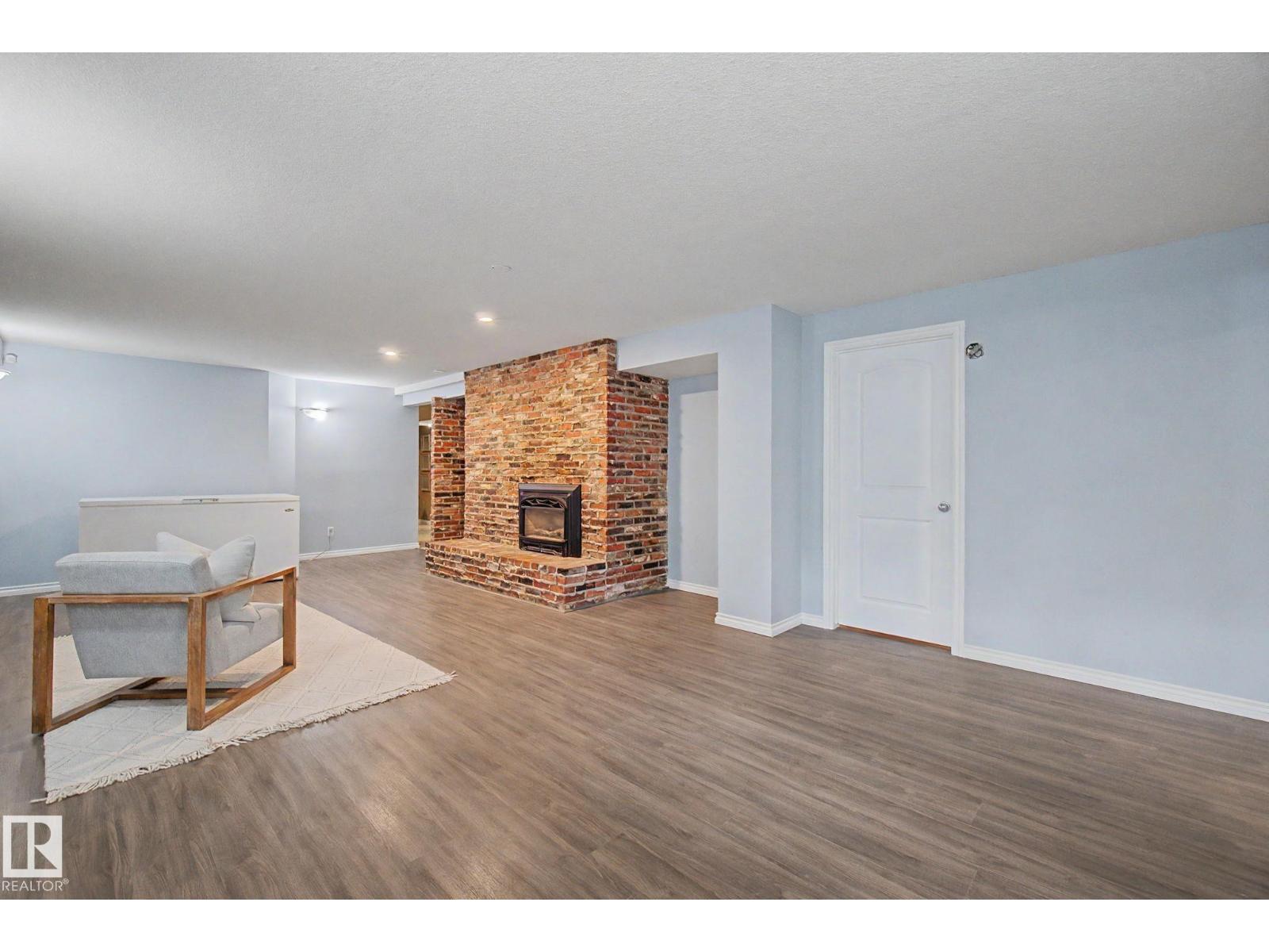 #32 54006 RGE ROAD 261 - 39