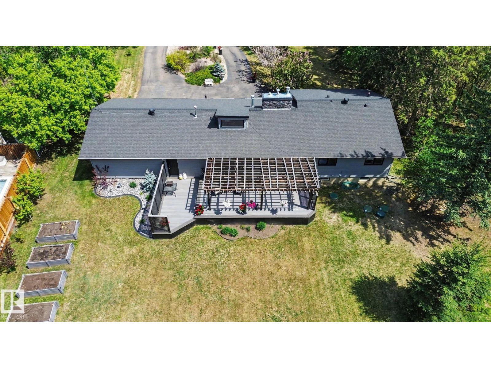 #32 54006 RGE ROAD 261 - 57