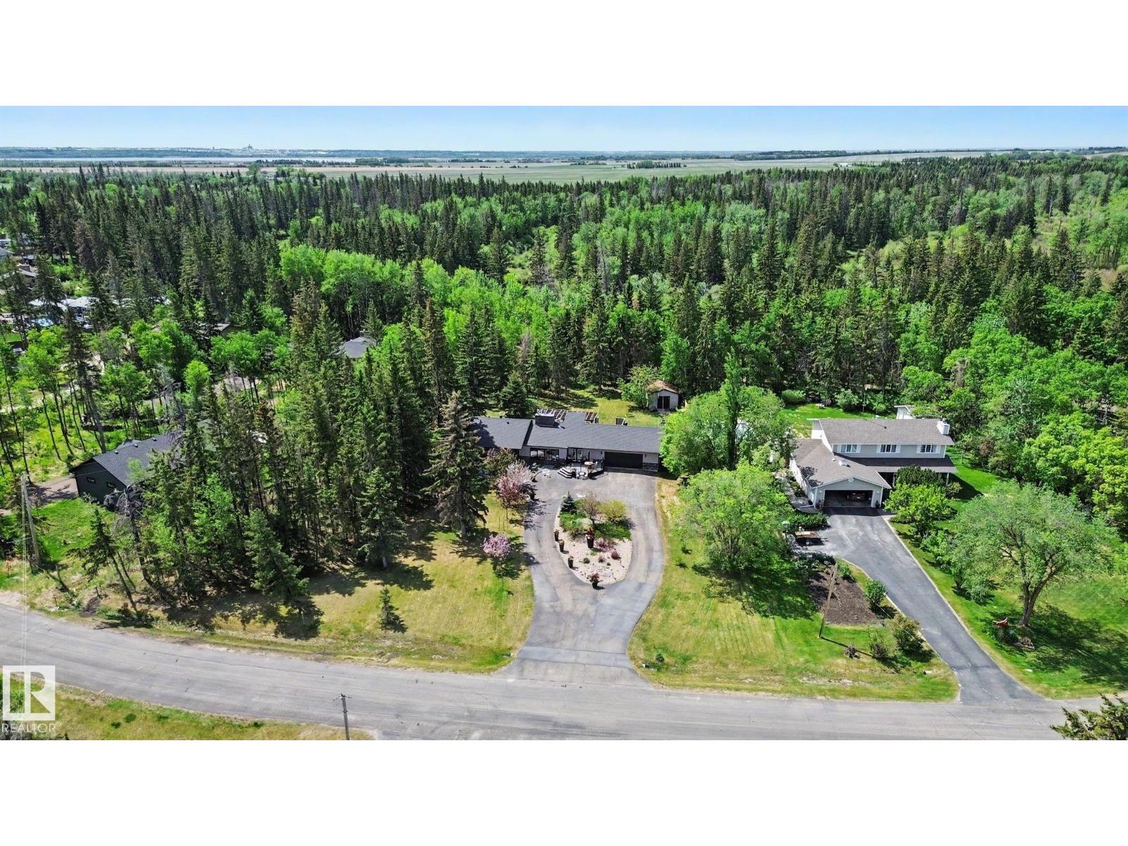 #32 54006 RGE ROAD 261 - 68
