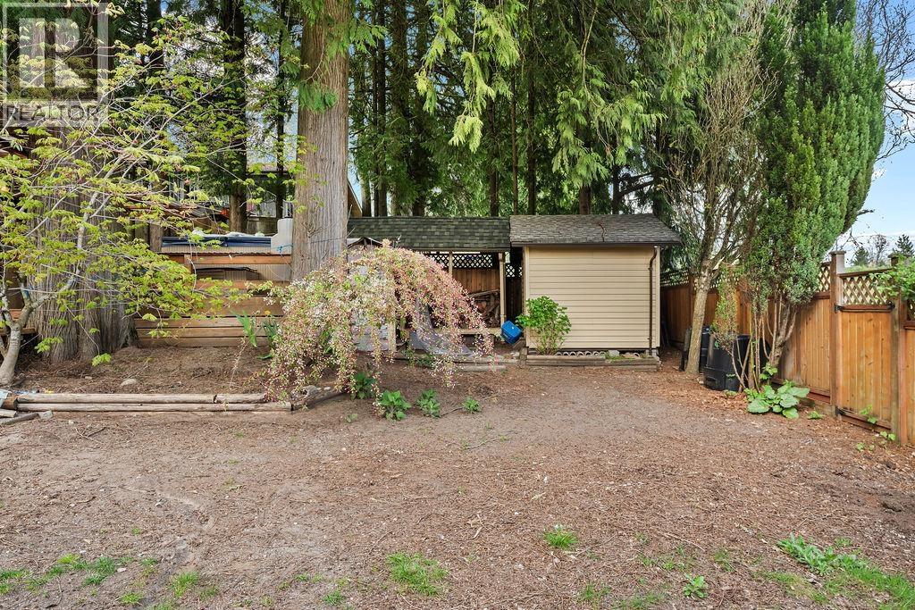5 Bed, 3 Bath House for Sale in Coquitlam – 407 DARTMOOR DRIVE, Coquitlam – MLS# R3125750 - Image 5