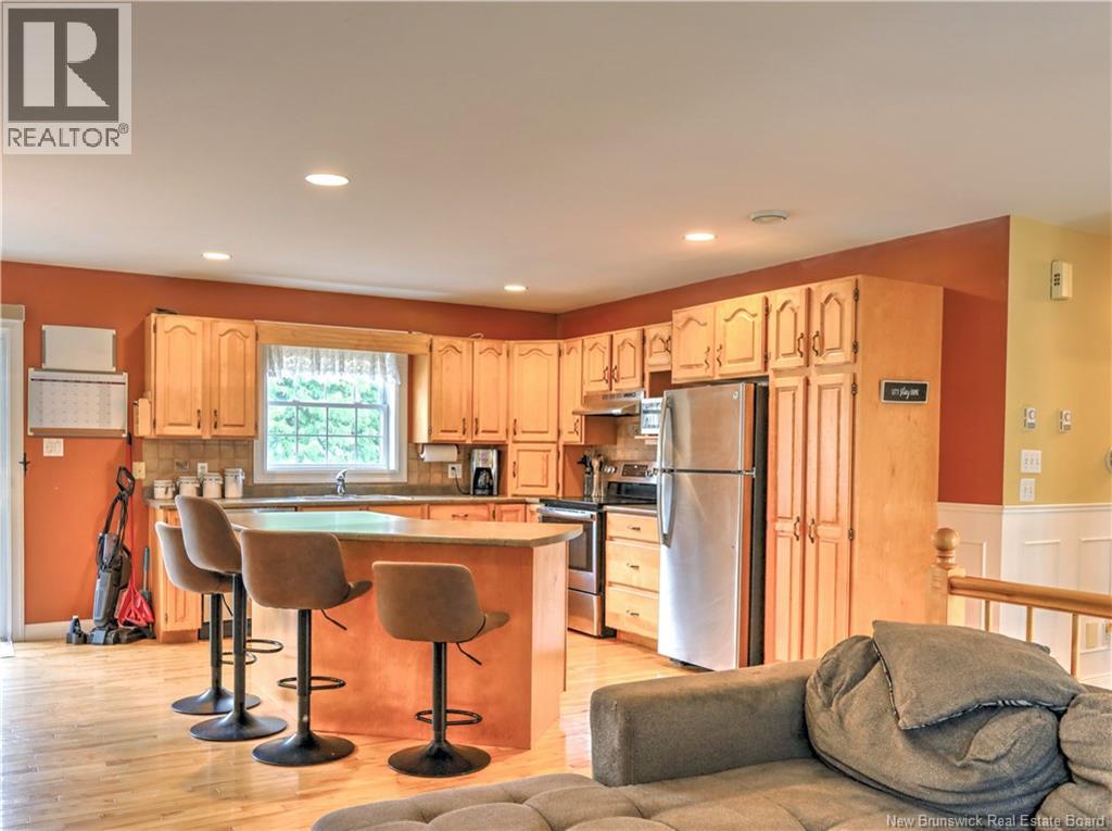 47 Lansdown Avenue - 10
