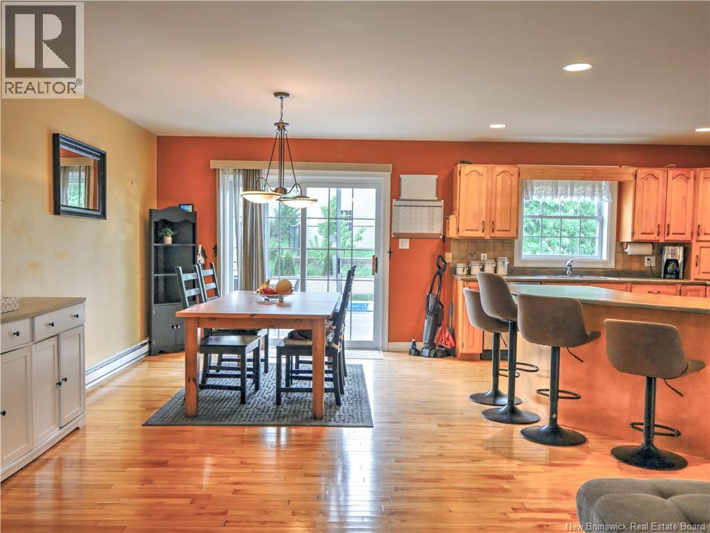 47 Lansdown Avenue - 11