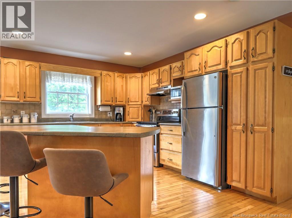 47 Lansdown Avenue - 13