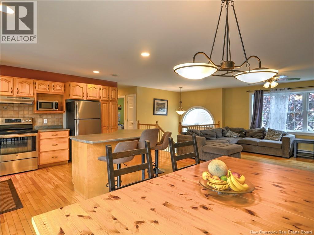 47 Lansdown Avenue - 16