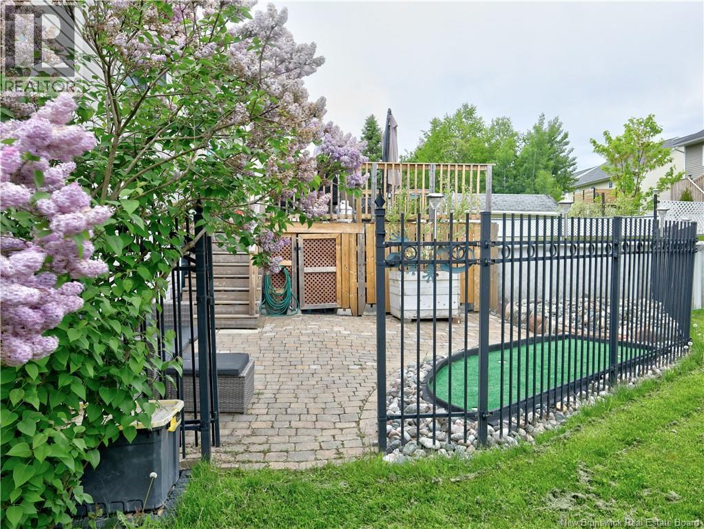 47 Lansdown Avenue - 2