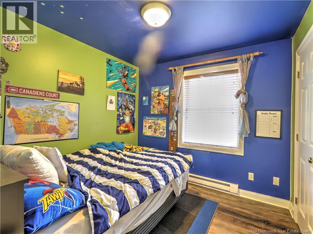 47 Lansdown Avenue - 20