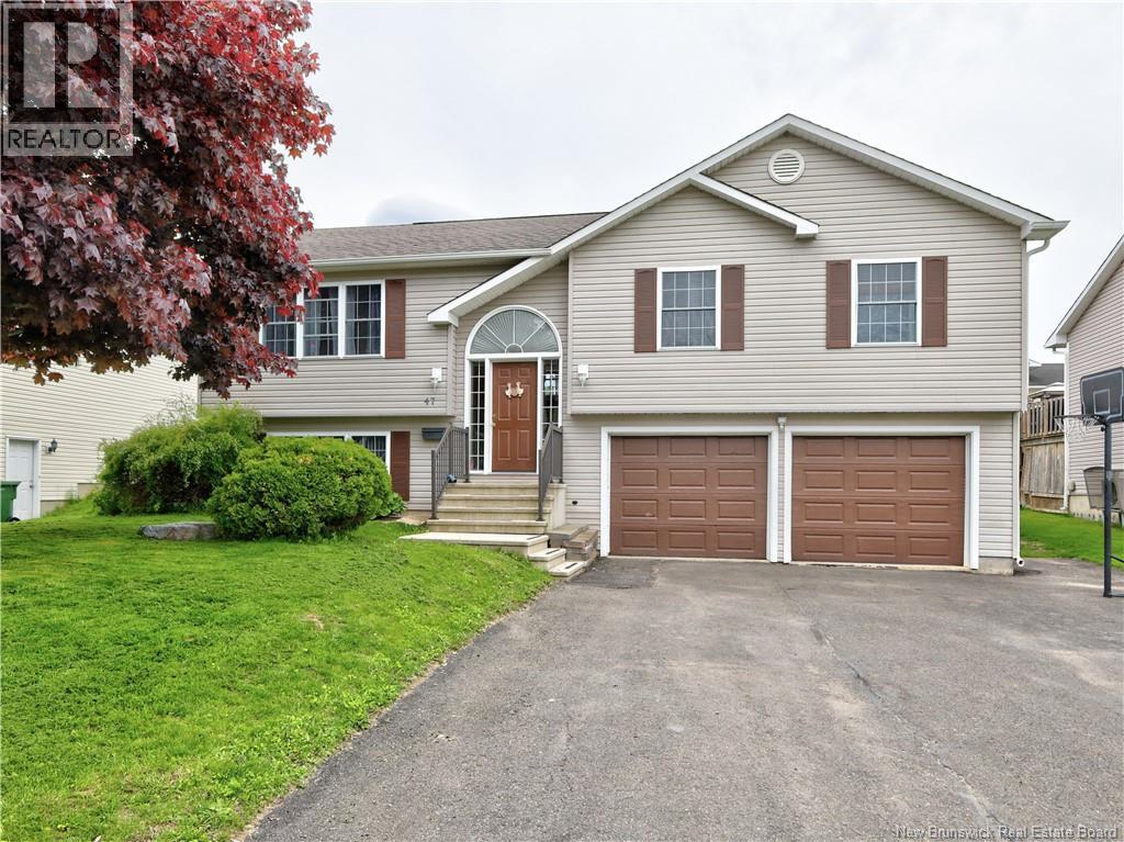 47 Lansdown Avenue - 42