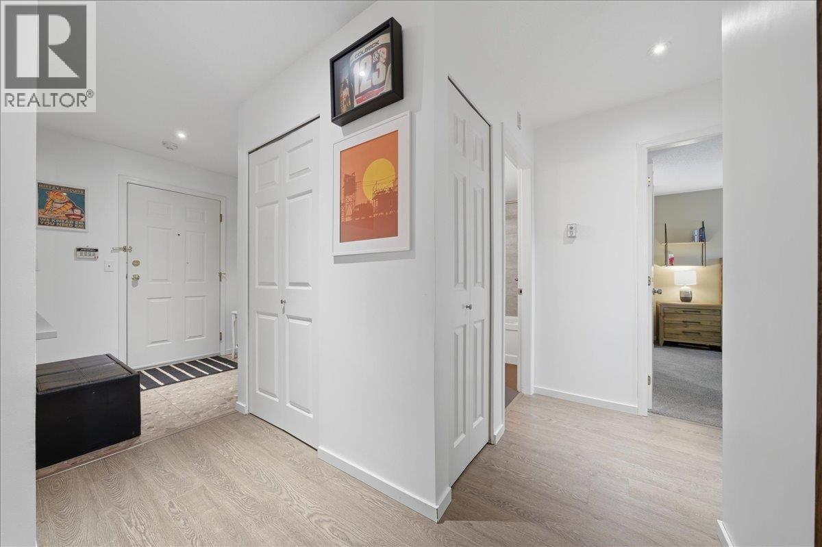 105 7231 ANTRIM AVENUE, Burnaby