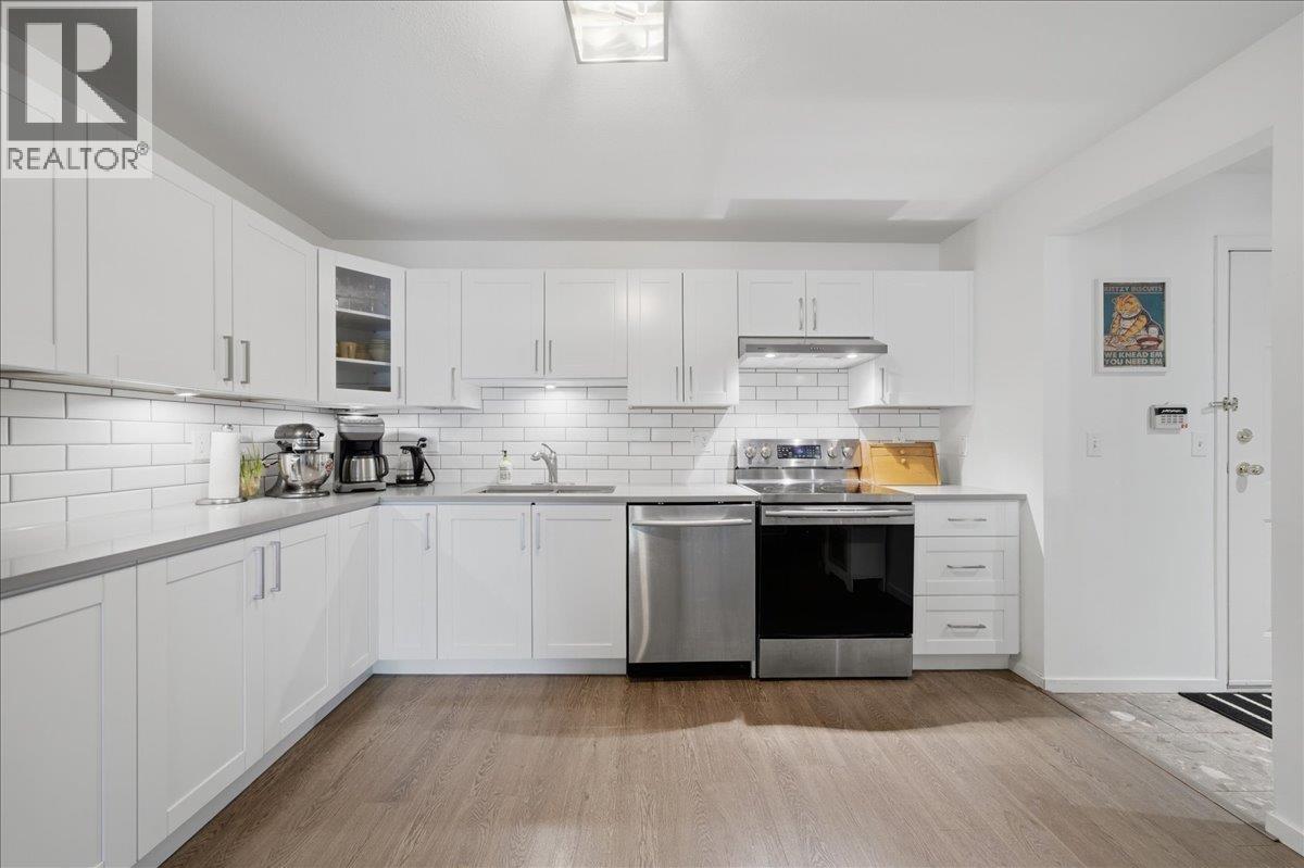 105 7231 ANTRIM AVENUE, Burnaby