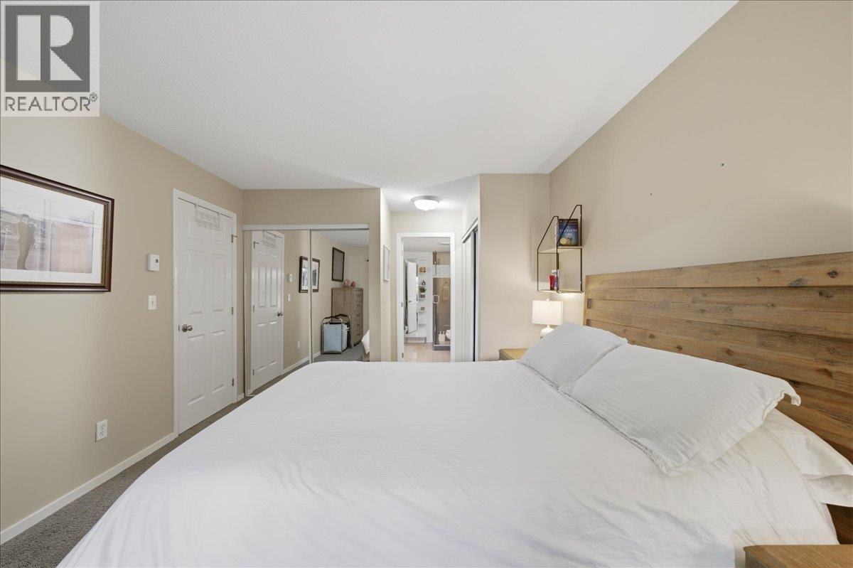 105 7231 ANTRIM AVENUE, Burnaby
